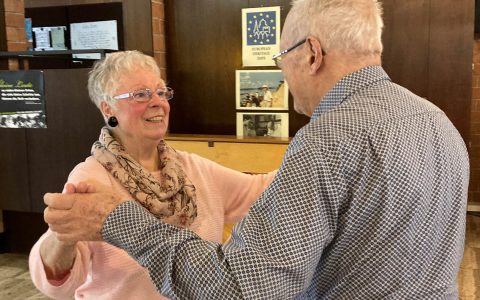 Tanztee in der Albert-Schweitzer-Gemeinde