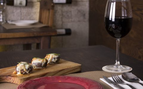 Wine & Dine