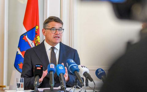 PK Ministerpräsident Boris Rhein