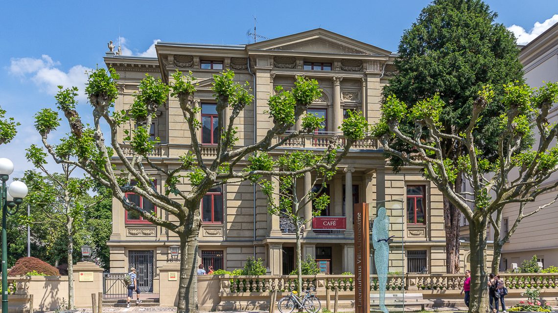 Villa Clementine, Lesungen, Filmvorführungen, Portraits – Haratischwili