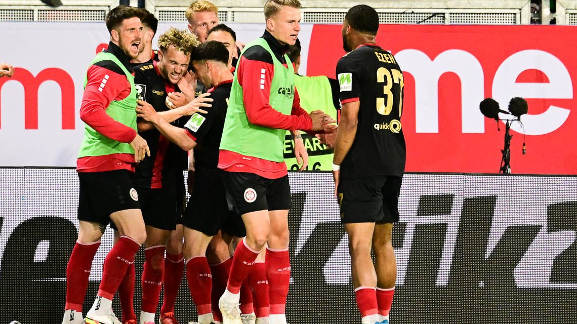 Benedikt Hollerbach nach dem 2:0