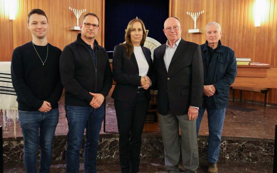 Astrid Wallmann zu Besuch bei der Jüdischen Gemeinde.