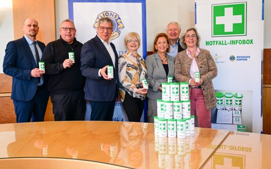 Notfall INfobox, Vorstellung im Rathaus