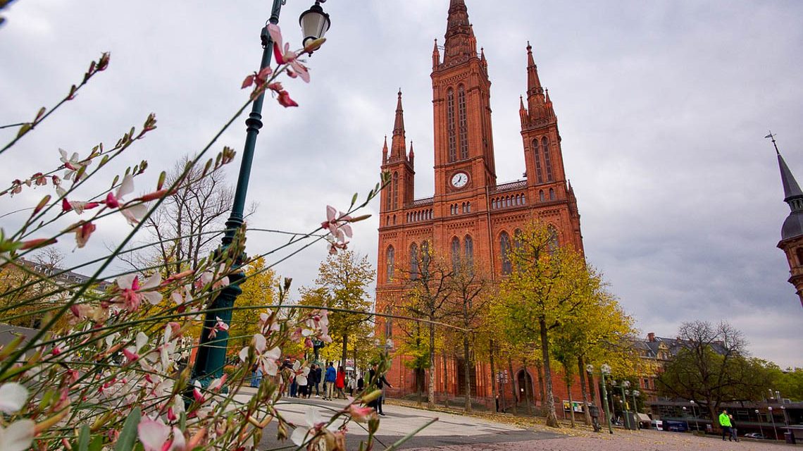 Marktkirche Wiesbaden und Vorplatz