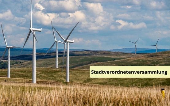 Windkraft, Ostfeld und Mieterschutz: Wiesbaden diskutiert: Stadtverordnetenversammlung