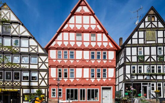 In Hofgeismar wurde das um 1560 erbaute ehemalige Kaufmannshaus am Markt 5 wiederbelebt